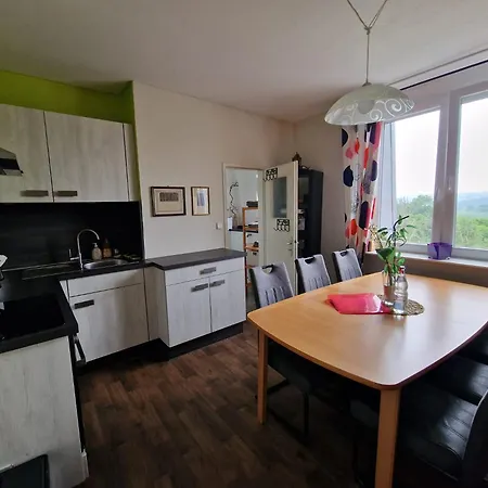 Brueckenblick شقة