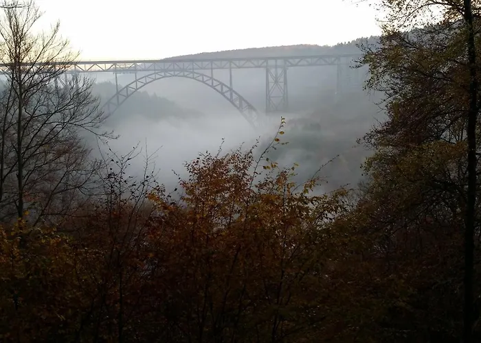 Brueckenblick Daire Solingen